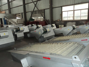 Holly Mechanically Cleaned Bar Screen For Textile Wastewater Pretreatment Plant
